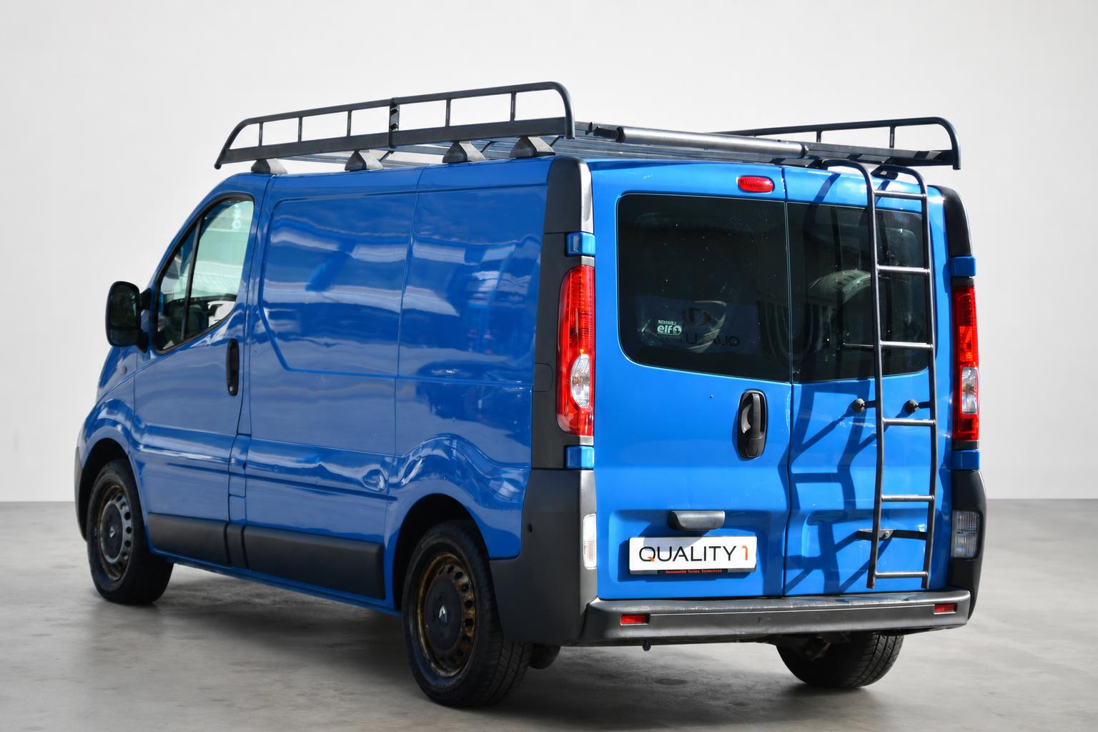 RENAULT Trafic 2.0 dCi 90 2.7t L1H1-image-3