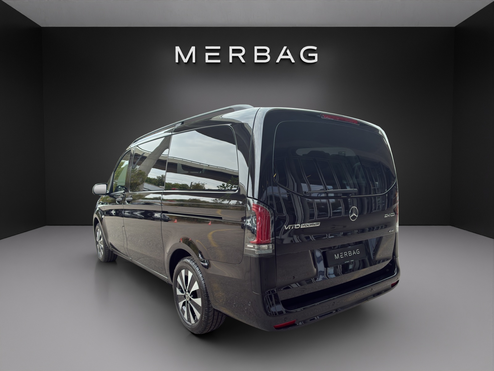 MERCEDES-BENZ Vito 124 CDI Lang Tourer 9G-Tronic Select-image-3