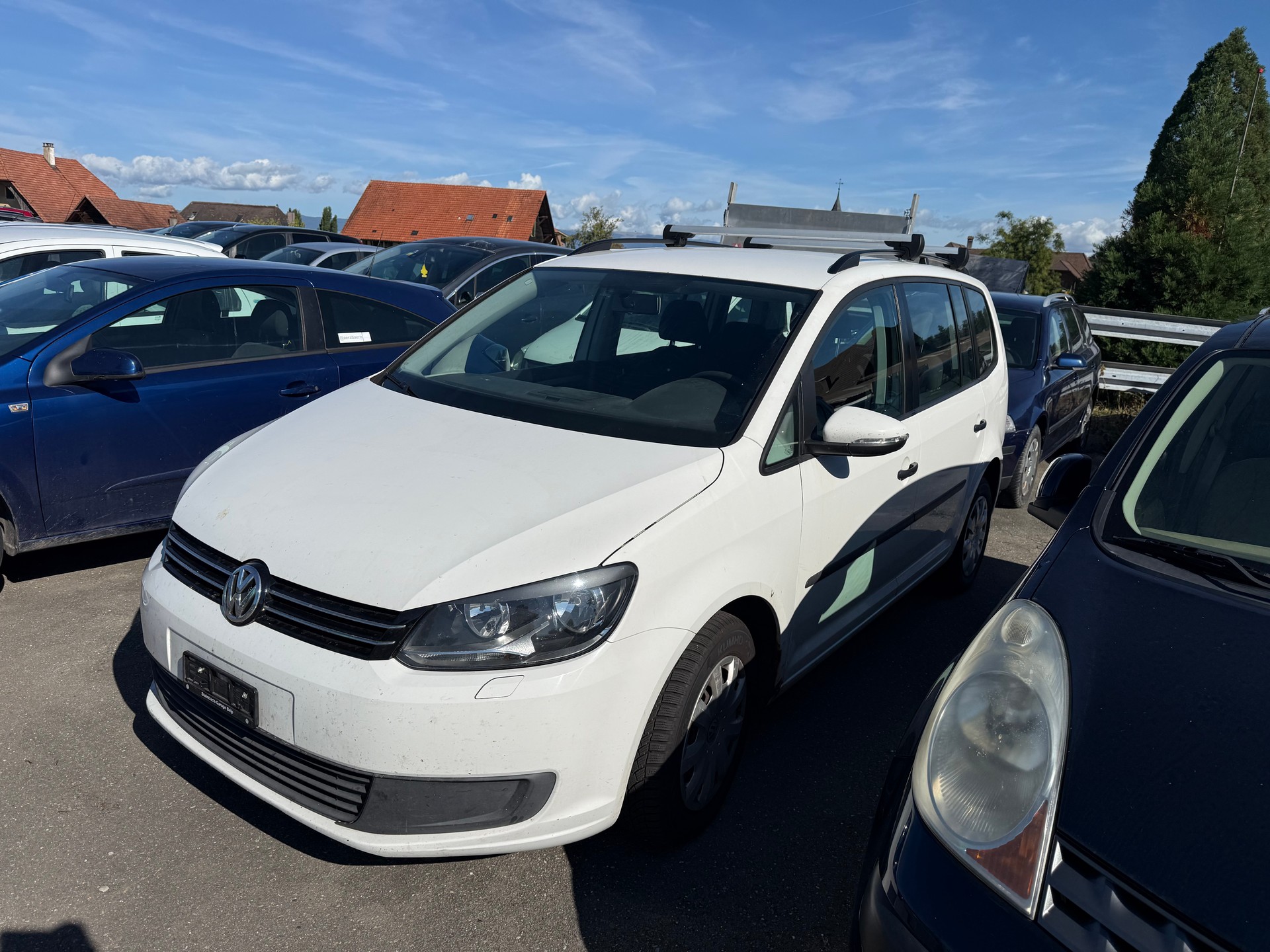 VW Touran 1.6 TDI Highline DSG-image-2