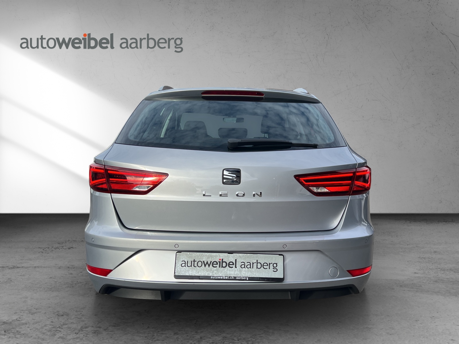 SEAT Leon ST 1.4 TSI ACT Style DSG-showroom-element-2
