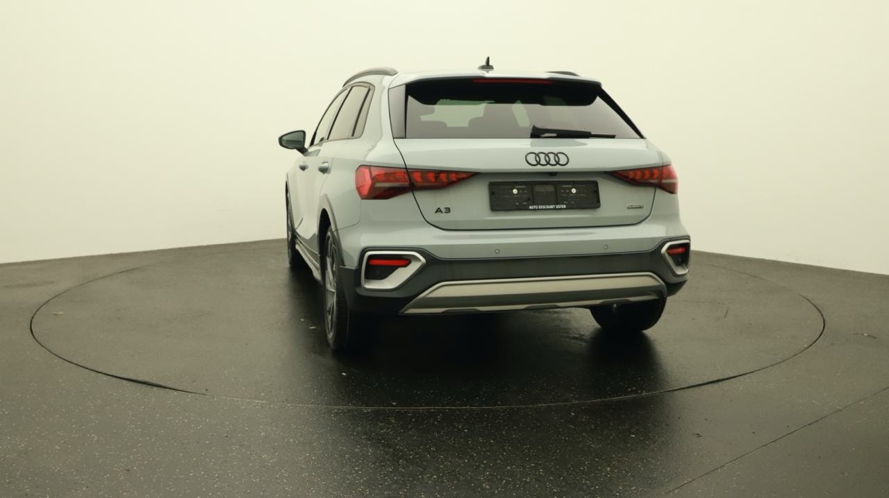 AUDI A3 allstreet 40 TFSI S-tronic quatttro-image-3
