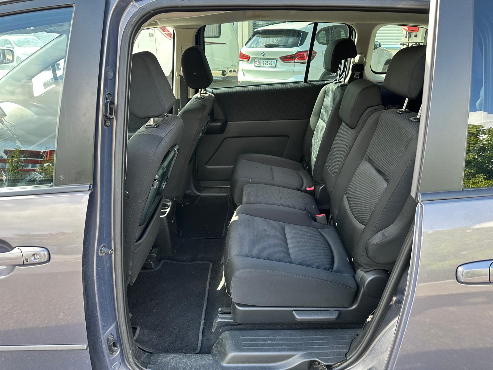 MAZDA 5 2.0 16V Exclusive-image-11