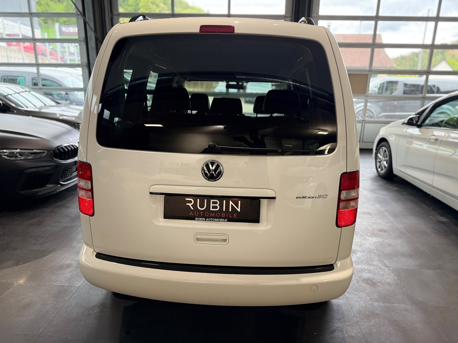 VW Caddy 2.0 TDI 4Motion - Edition 30-showroom-element-3