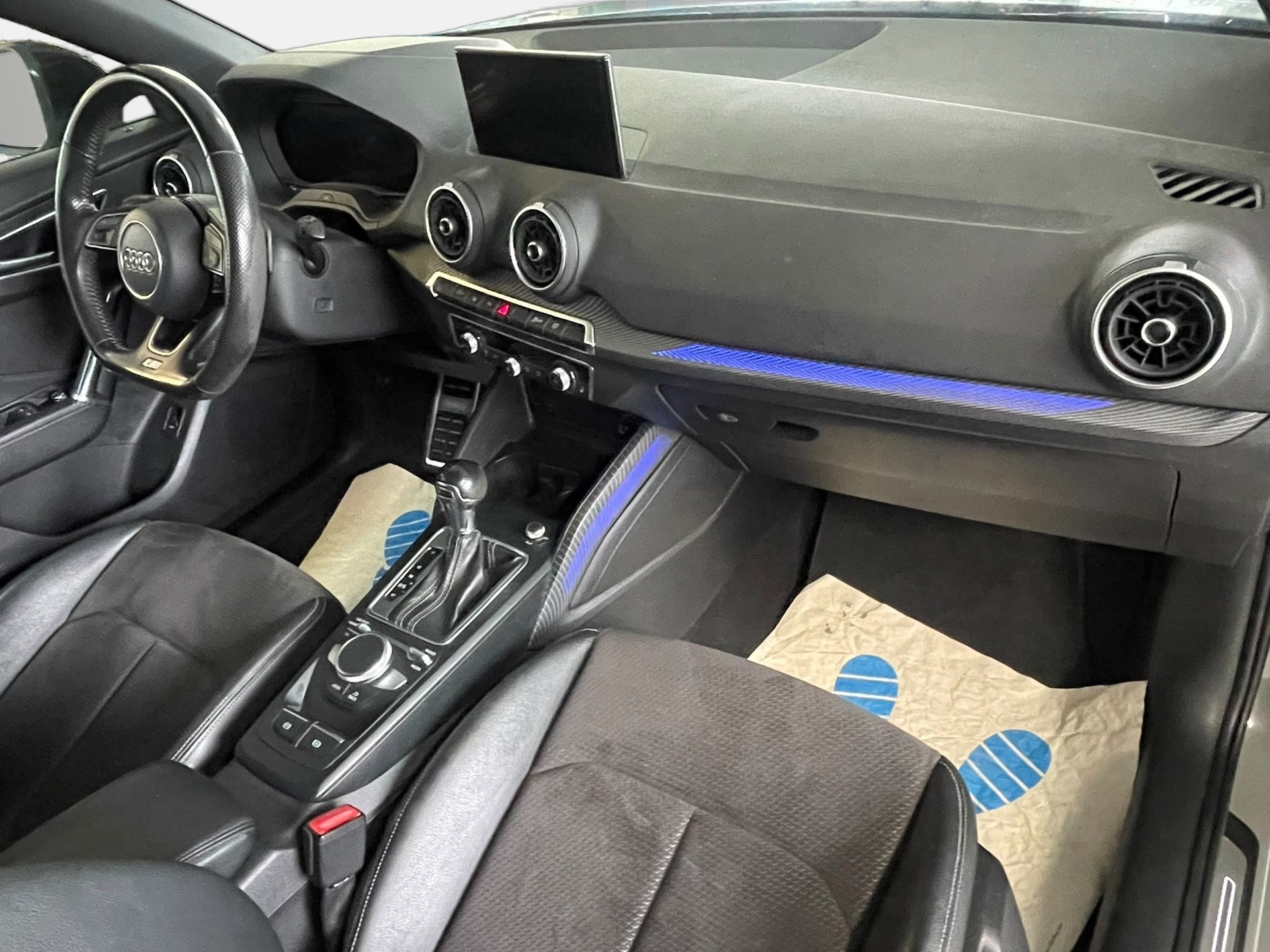 AUDI Q2 1.4 TFSI sport S-tronic | CH-Auto | Frisch MFK | Pano Dach | Virtual Cockpit | S-Line Paket-image-8