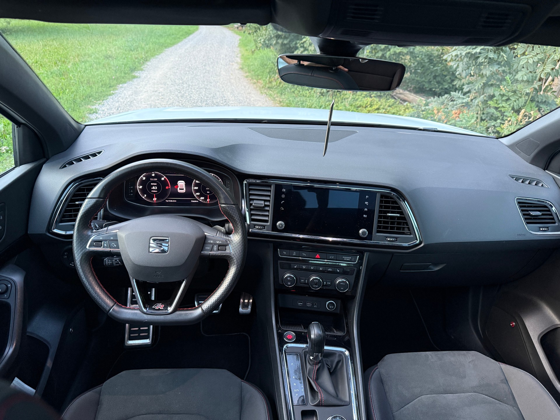 SEAT 2.0 TDI Swiss FR 4Drive DSG-image-5