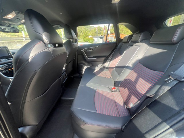 SUZUKI Across 2.5 Plug-in-Hybrid Compact Top E-CVT-image-11