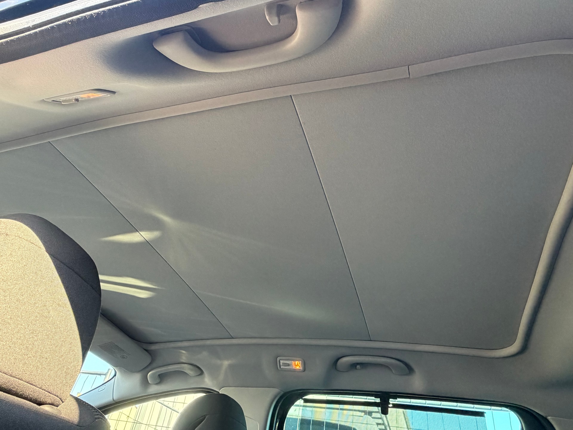 PEUGEOT 5008 2.0 HDI Swiss Edition Automatic-image-10