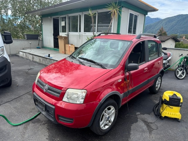 FIAT Panda 1.2 Climbing 4x4-image-2