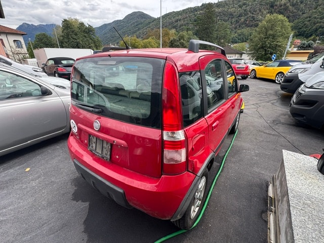 FIAT Panda 1.2 Climbing 4x4-image-4