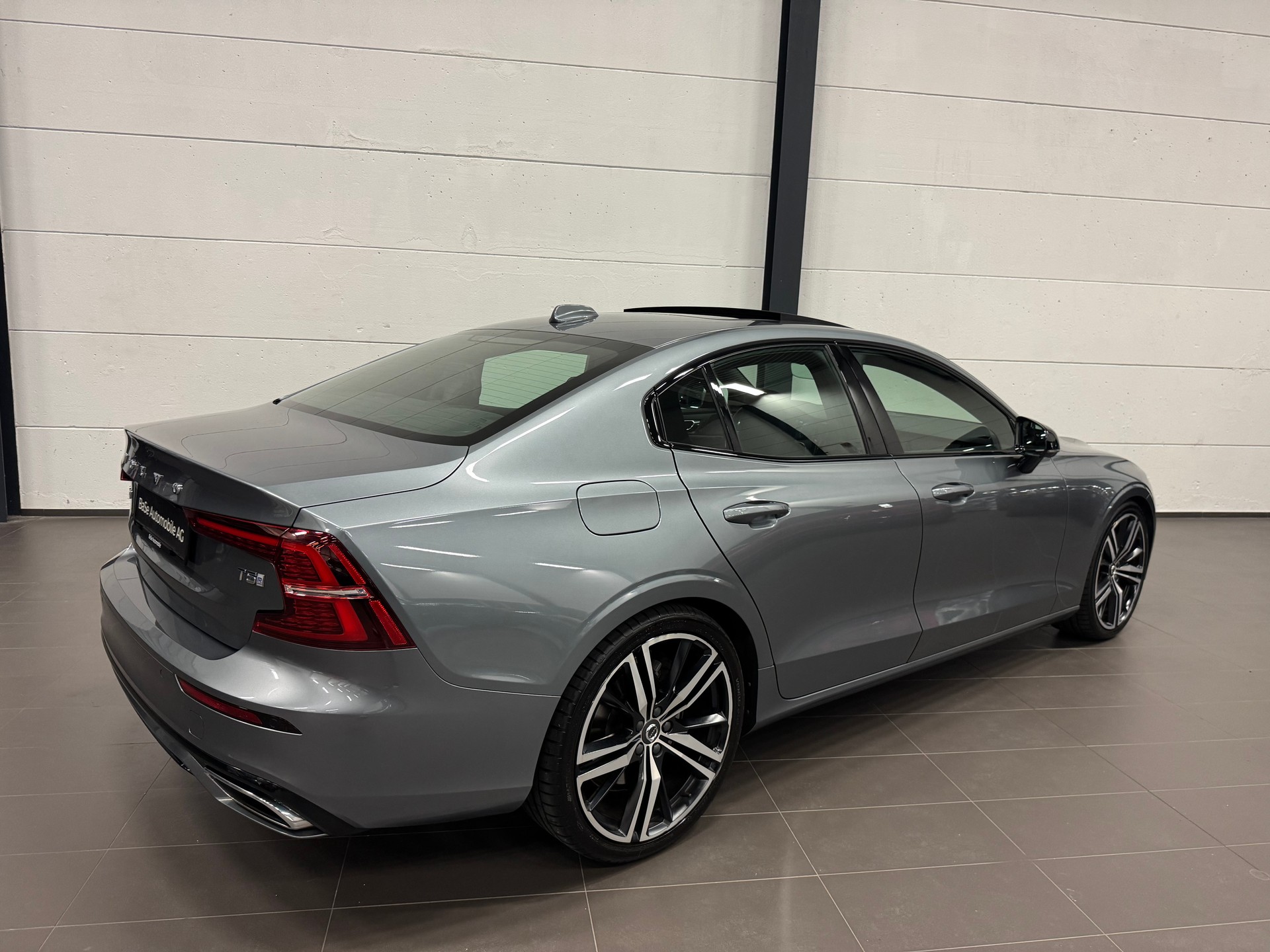 VOLVO S60 T5 R-Design Geartronic-image-10
