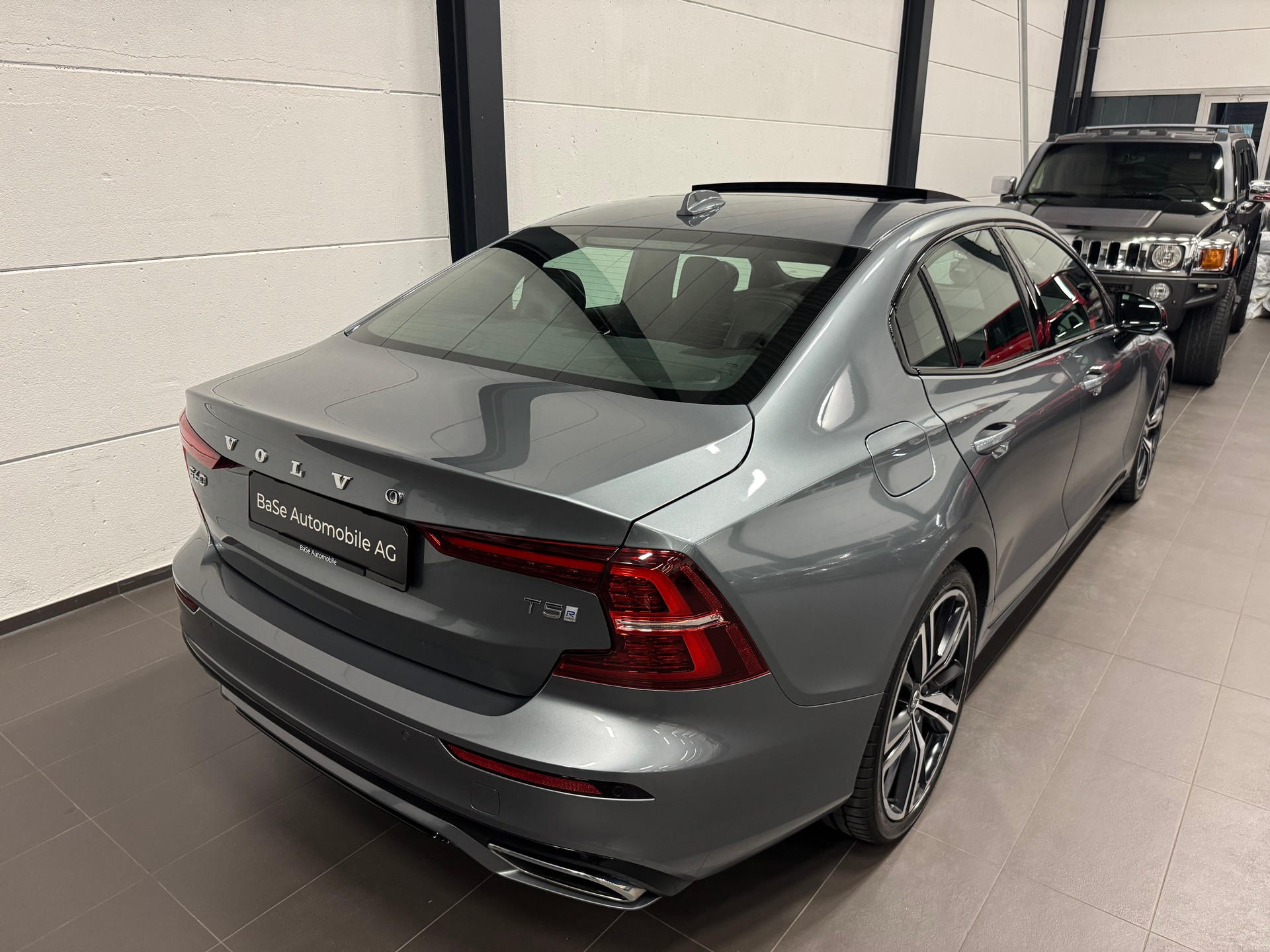 VOLVO S60 T5 R-Design Geartronic-image-12