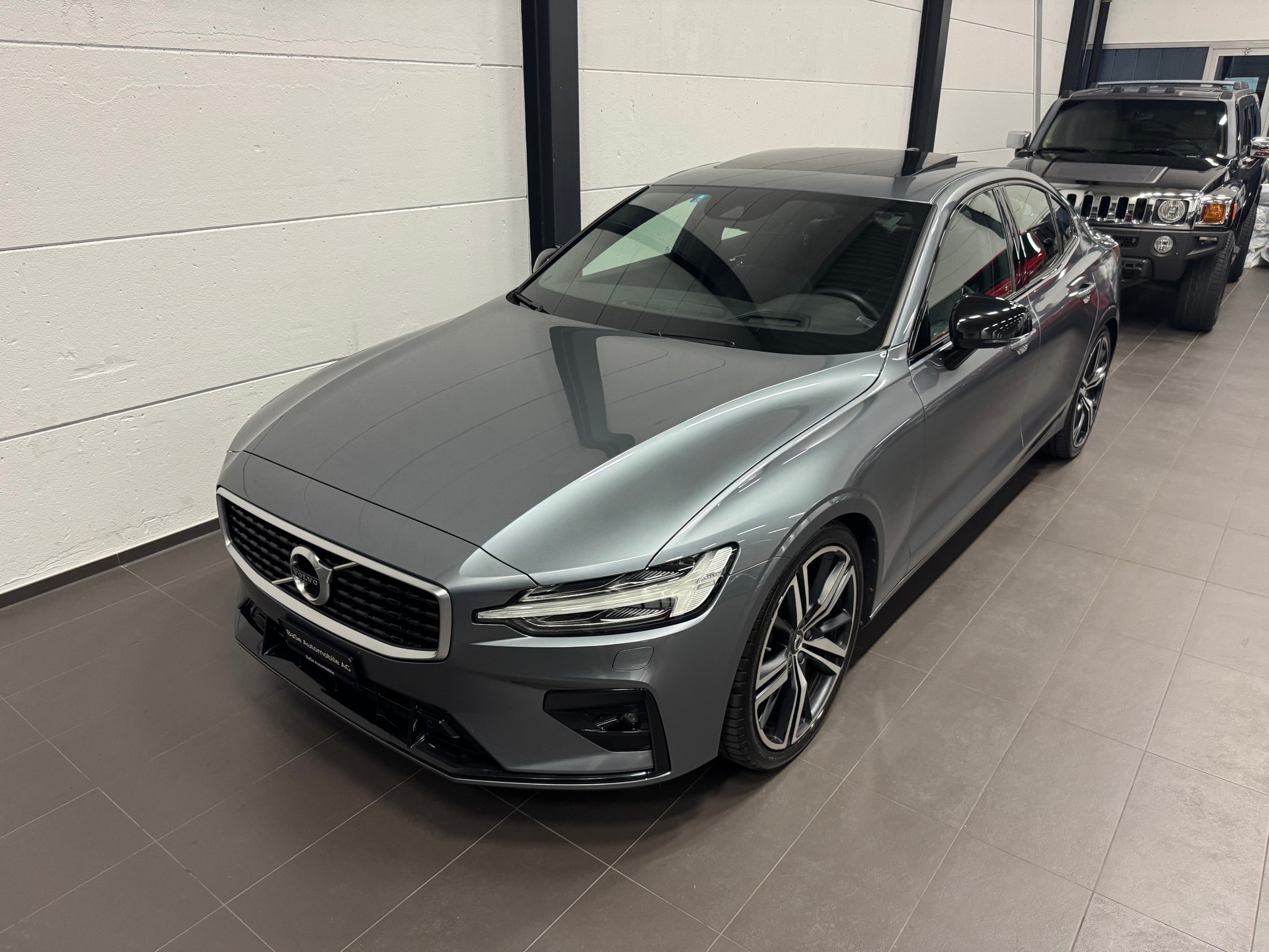 VOLVO S60 T5 R-Design Geartronic-image-4