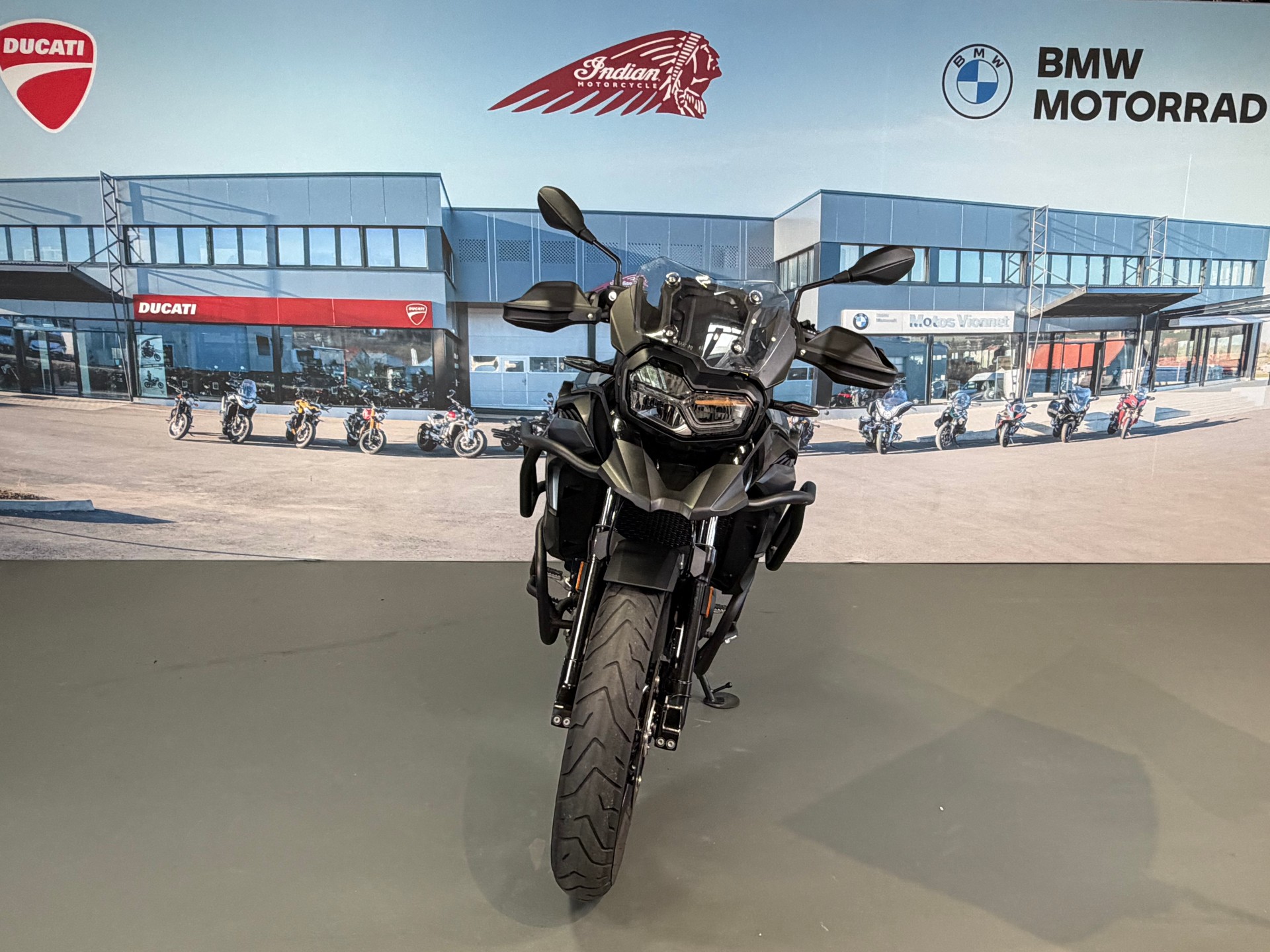 BMW F 800 GS (35kW)-showroom-element-1