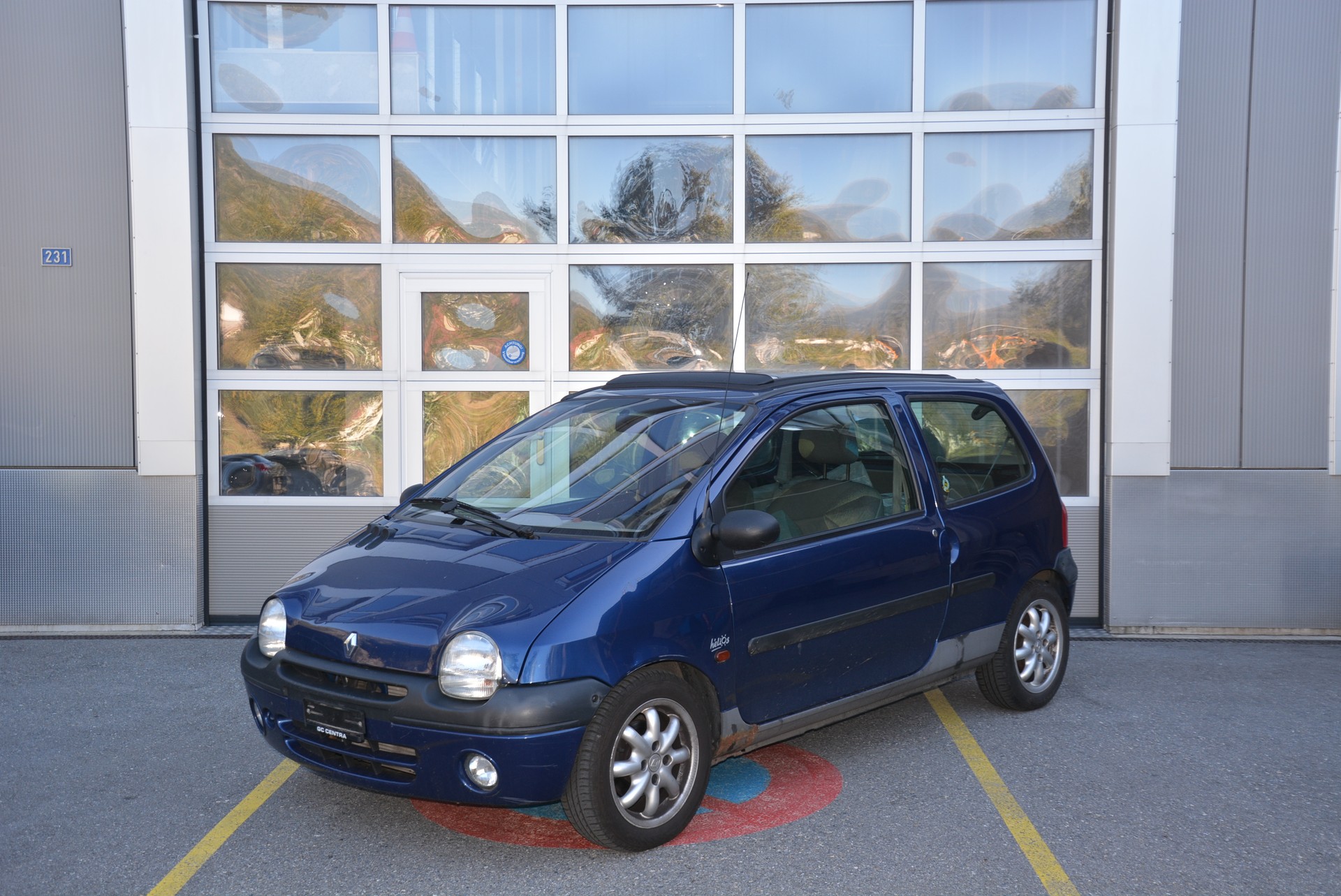RENAULT Twingo 1.2 Look-image-0