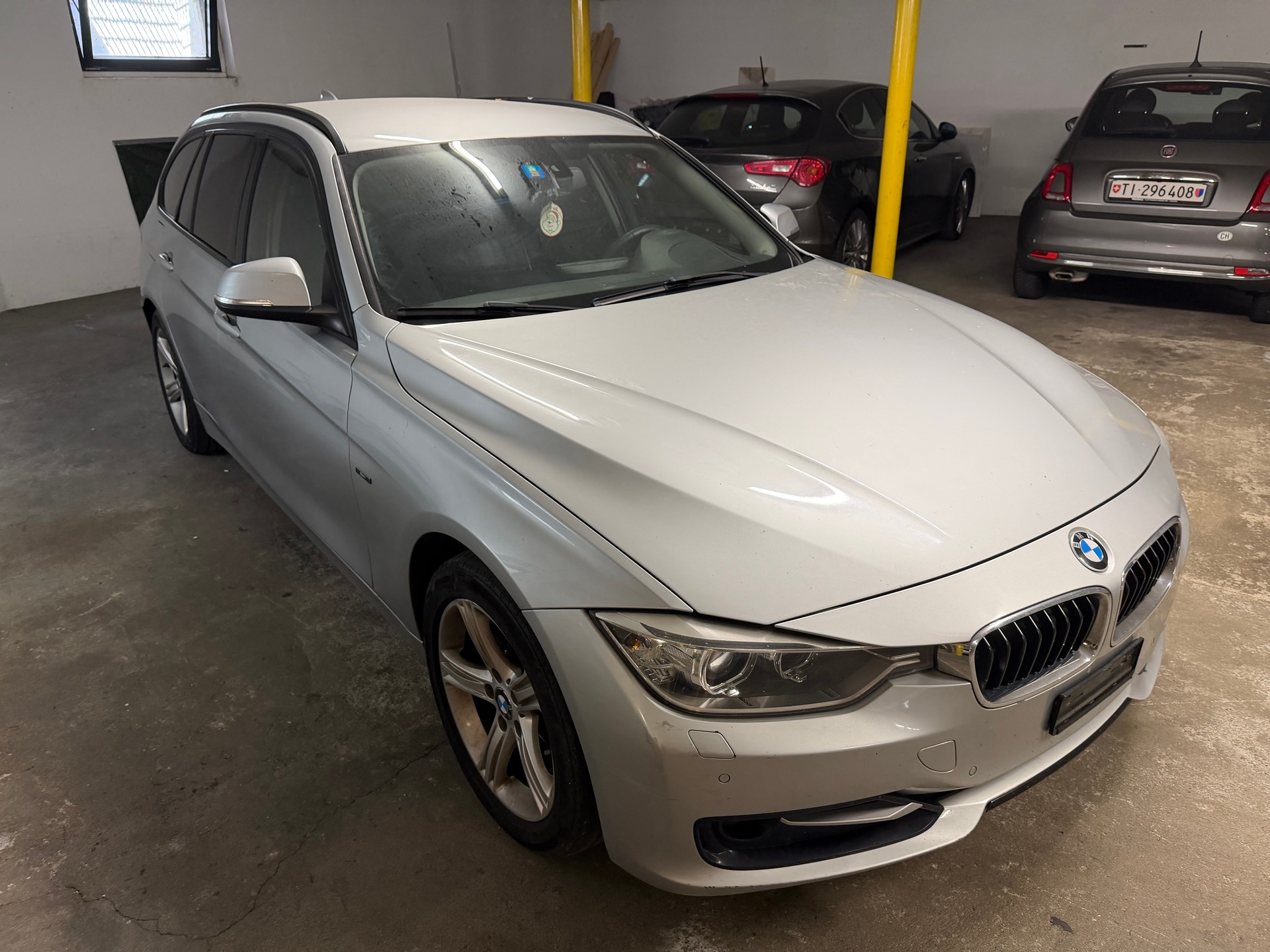 BMW 318d Touring Sport Line Steptronic-image-4