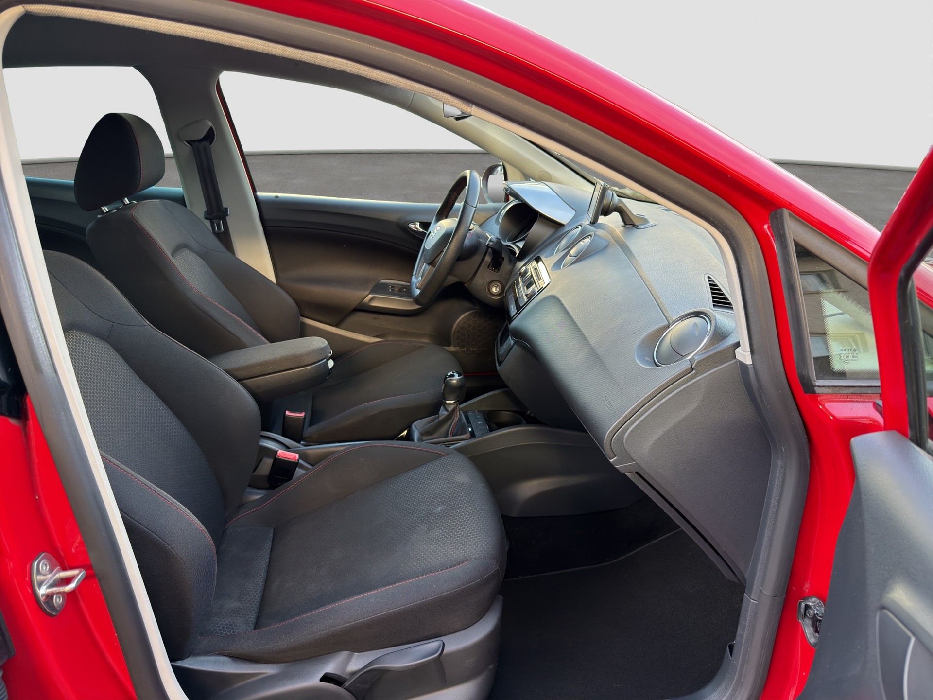 SEAT Ibiza 1.4 TSI FR-image-12
