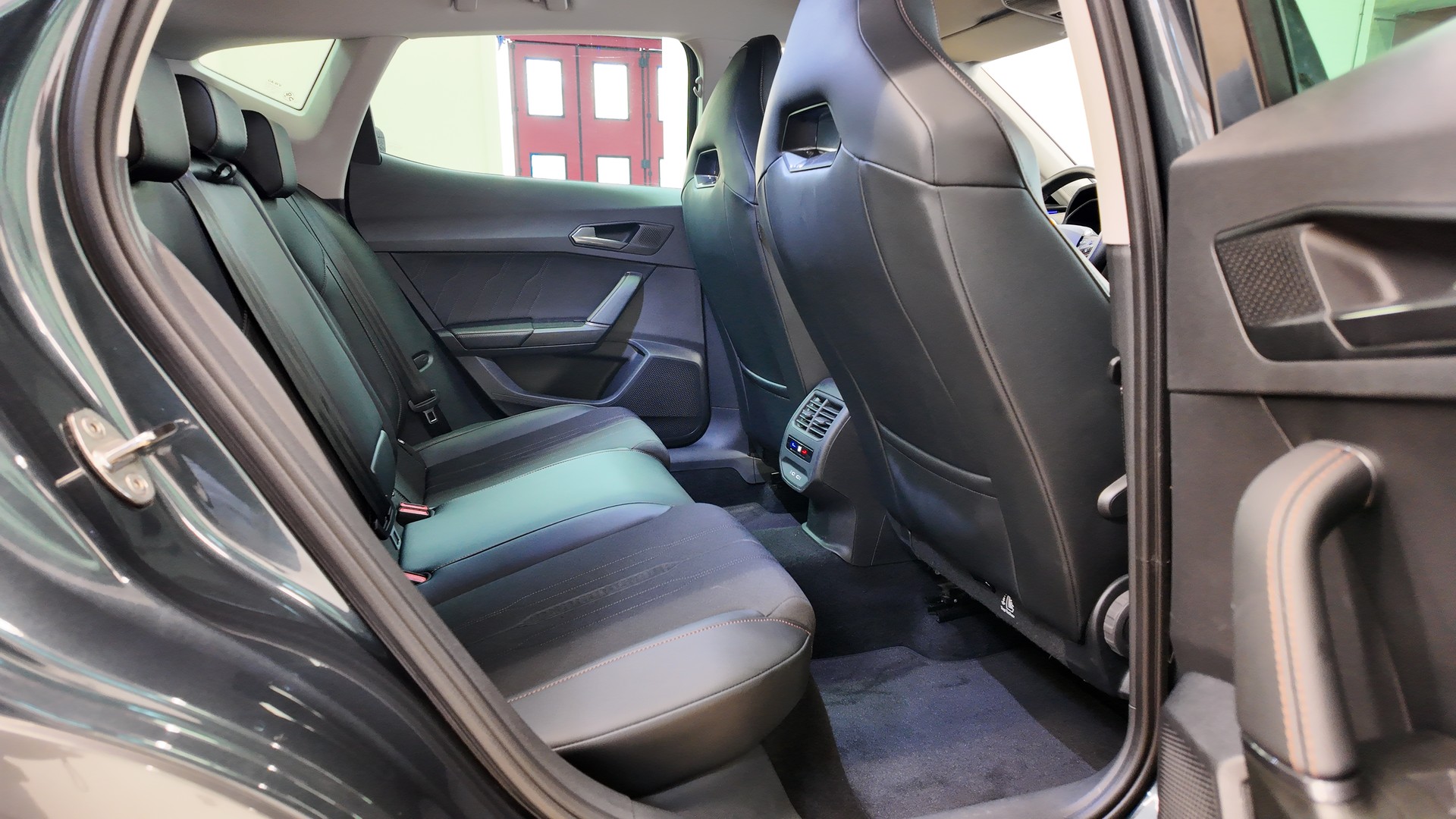 CUPRA Formentor 1.5 TSI DSG-image-18