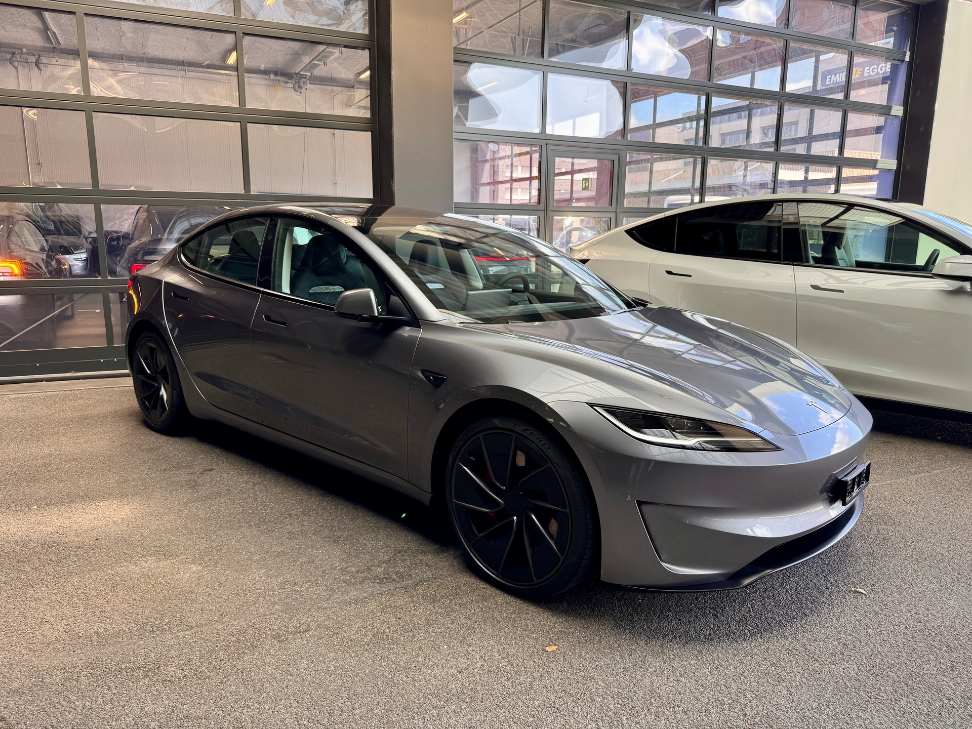 TESLA Model 3 Dual Motor Performance AWD-image-0