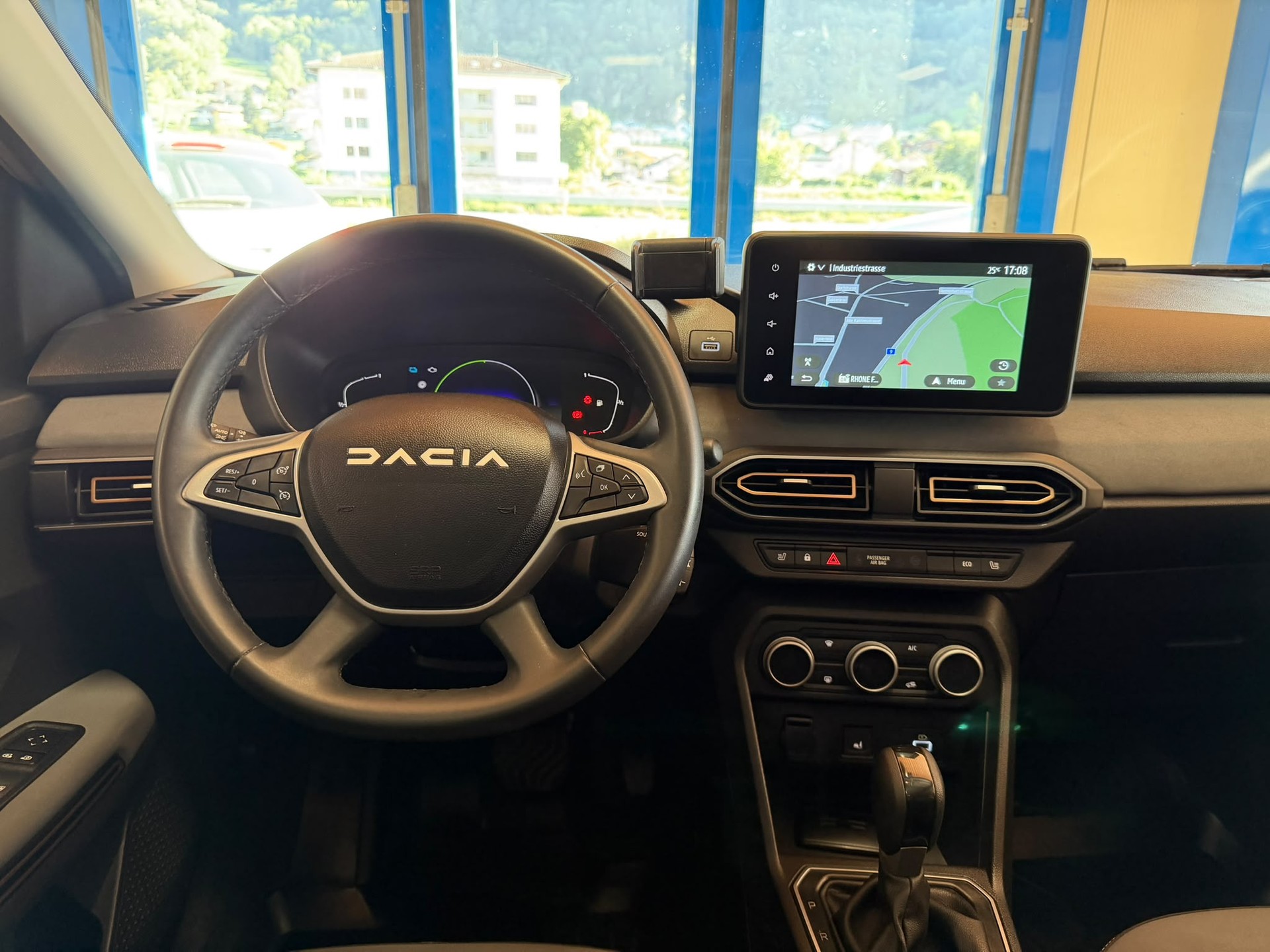 DACIA Jogger HEV 140 Expression-image-13