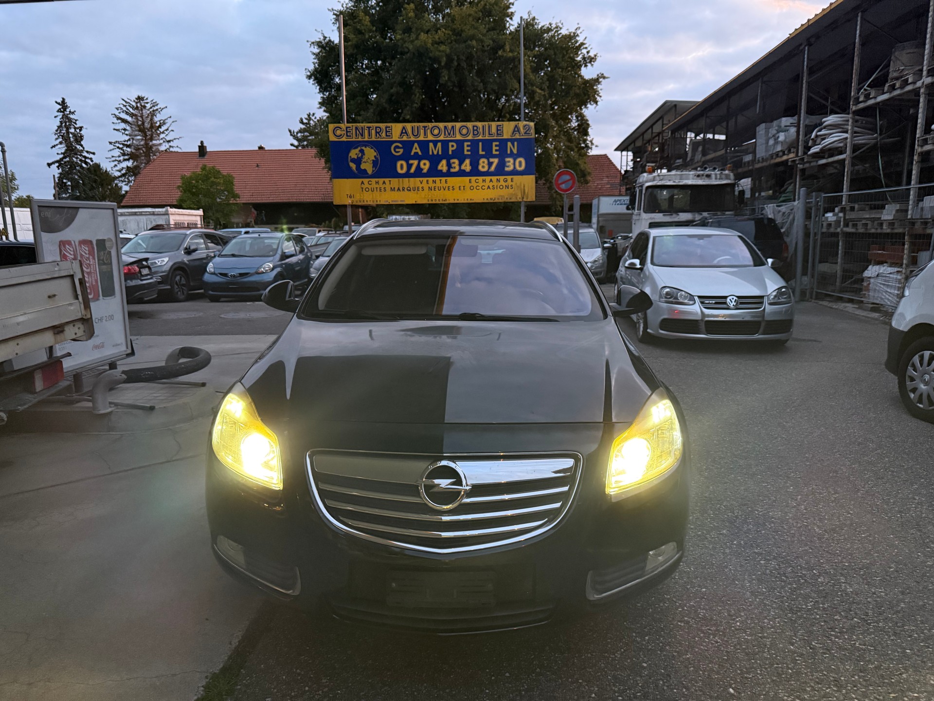 OPEL Insignia Sports Tourer 1.6 Turbo Sport-image-12