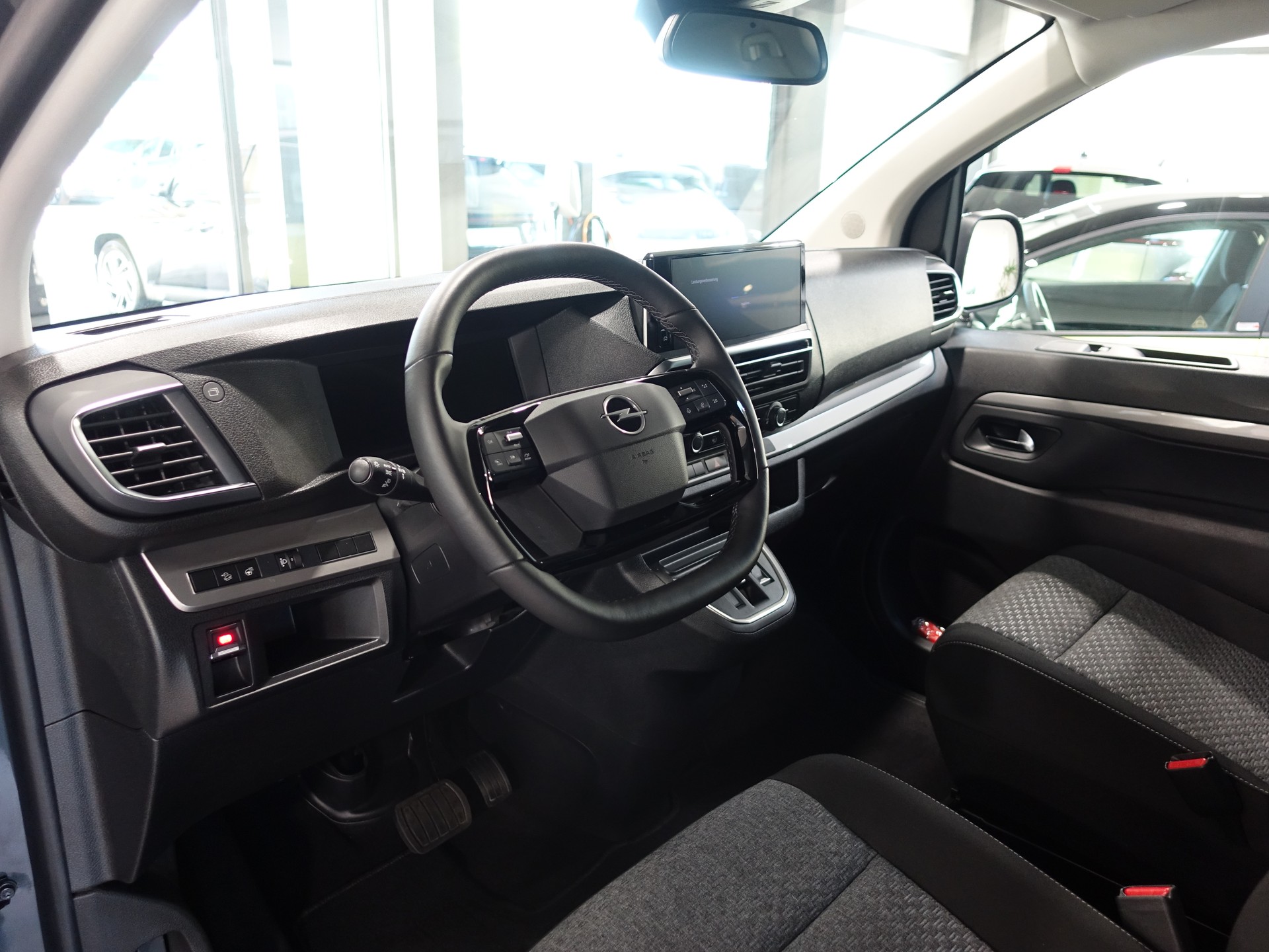 OPEL Zafira 2.0 CDTI L Automat 177PS 8-Plätzer-image-8