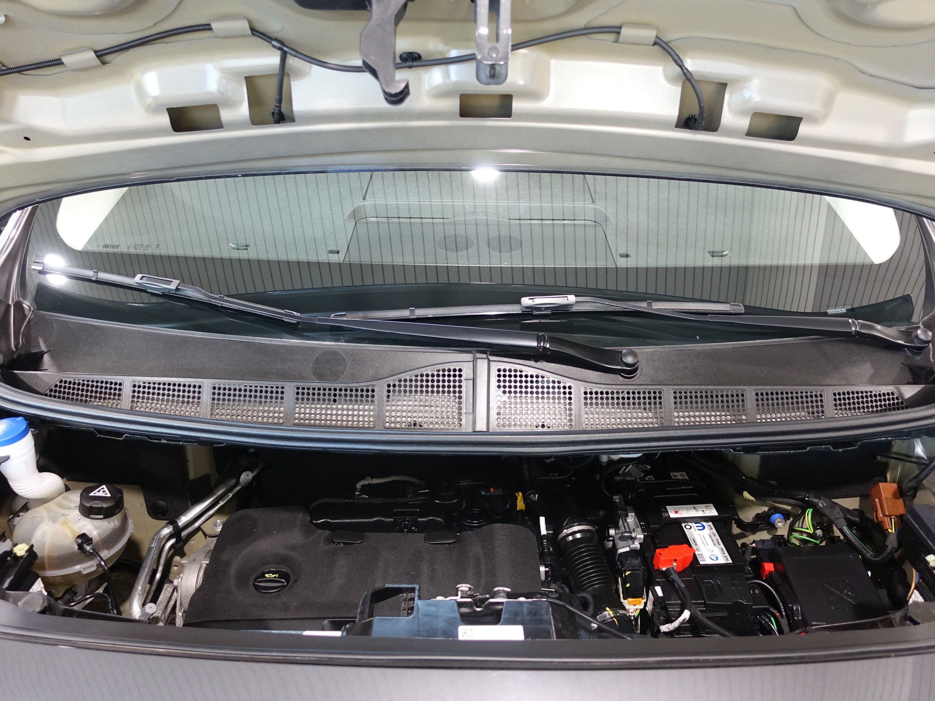 OPEL Zafira 2.0 CDTI L Automat 177PS 8-Plätzer-image-6