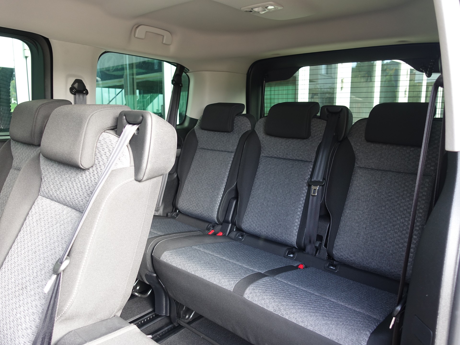 OPEL Zafira 2.0 CDTI L Automat 177PS 8-Plätzer-image-28
