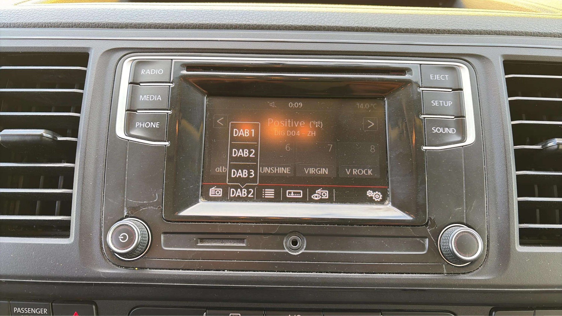 VW T6 2.0 TDI 6 Plätze und Sortimo Innenausbau-image-19