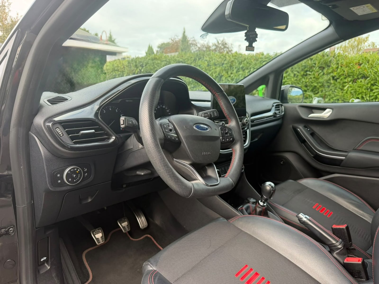 FORD Fiesta 1.0 SCTi ST Line-image-9