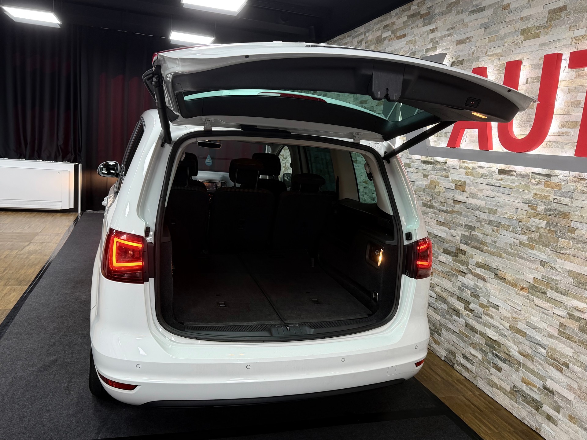 SEAT Alhambra 2.0 TDI Style DSG-image-20