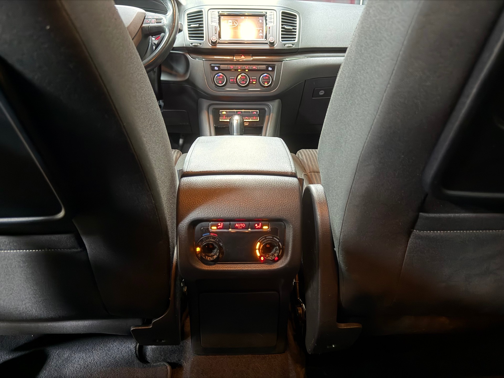 SEAT Alhambra 2.0 TDI Style DSG-image-18