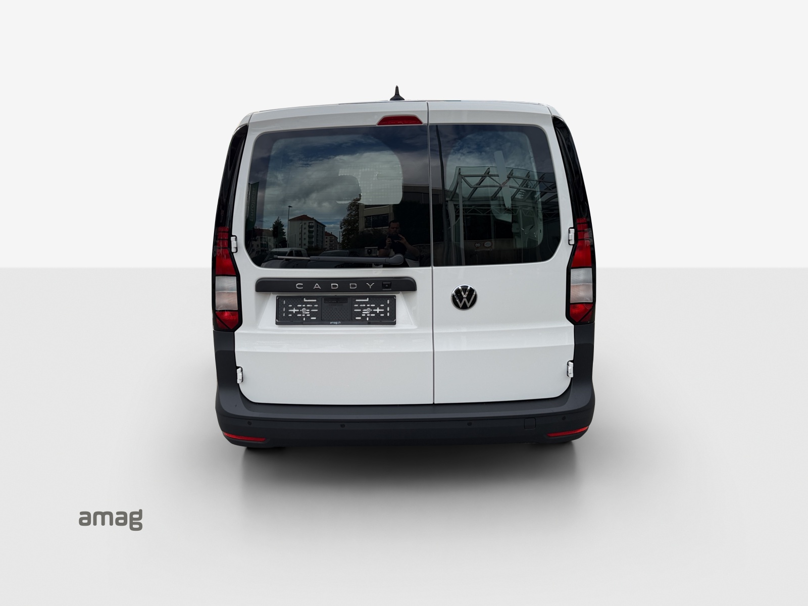 VW Caddy Cargo 1.5TSI Maxi Entry-image-3