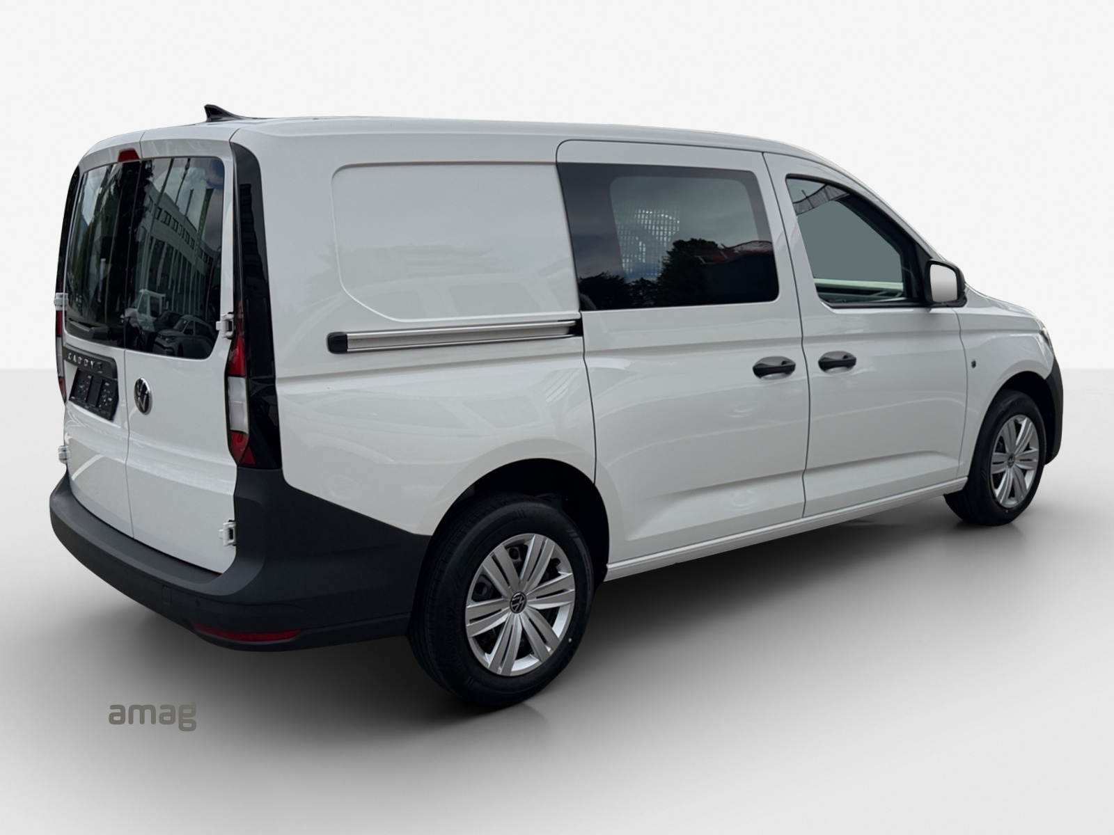 VW Caddy Cargo 1.5TSI Maxi Entry-image-4