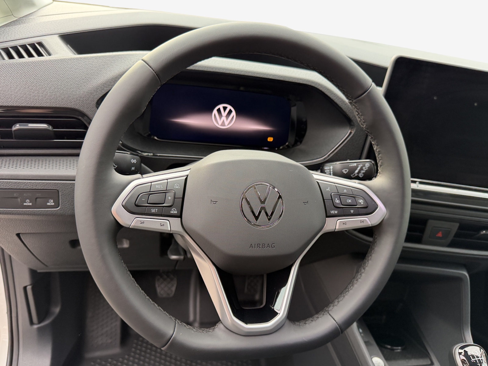 VW Caddy Cargo 1.5TSI Maxi Entry-image-9