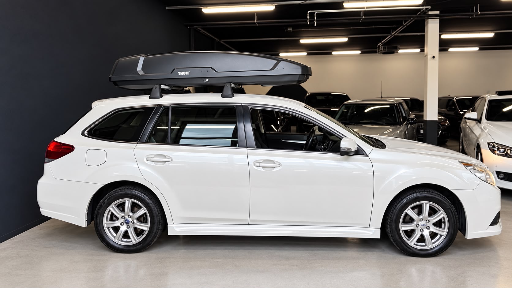 SUBARU Legacy 2.0i Swiss AWD Lineartronic-image-8