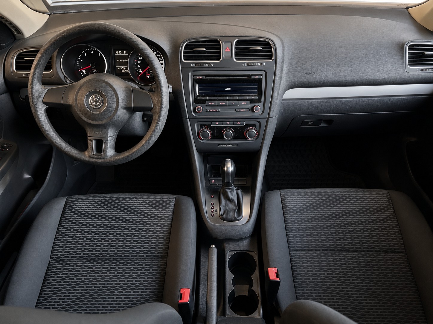VW Golf Variant 1.2 TSI Comfortline DSG-image-12