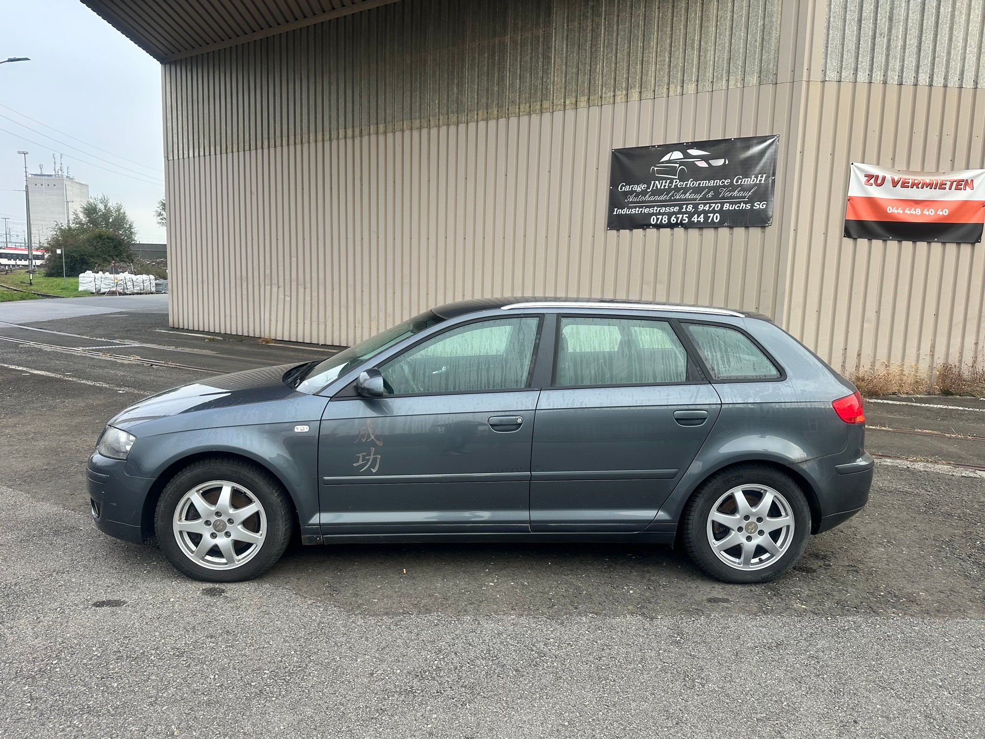 AUDI A3 Sportback 2.0 Turbo FSI Ambition quattro-image-3