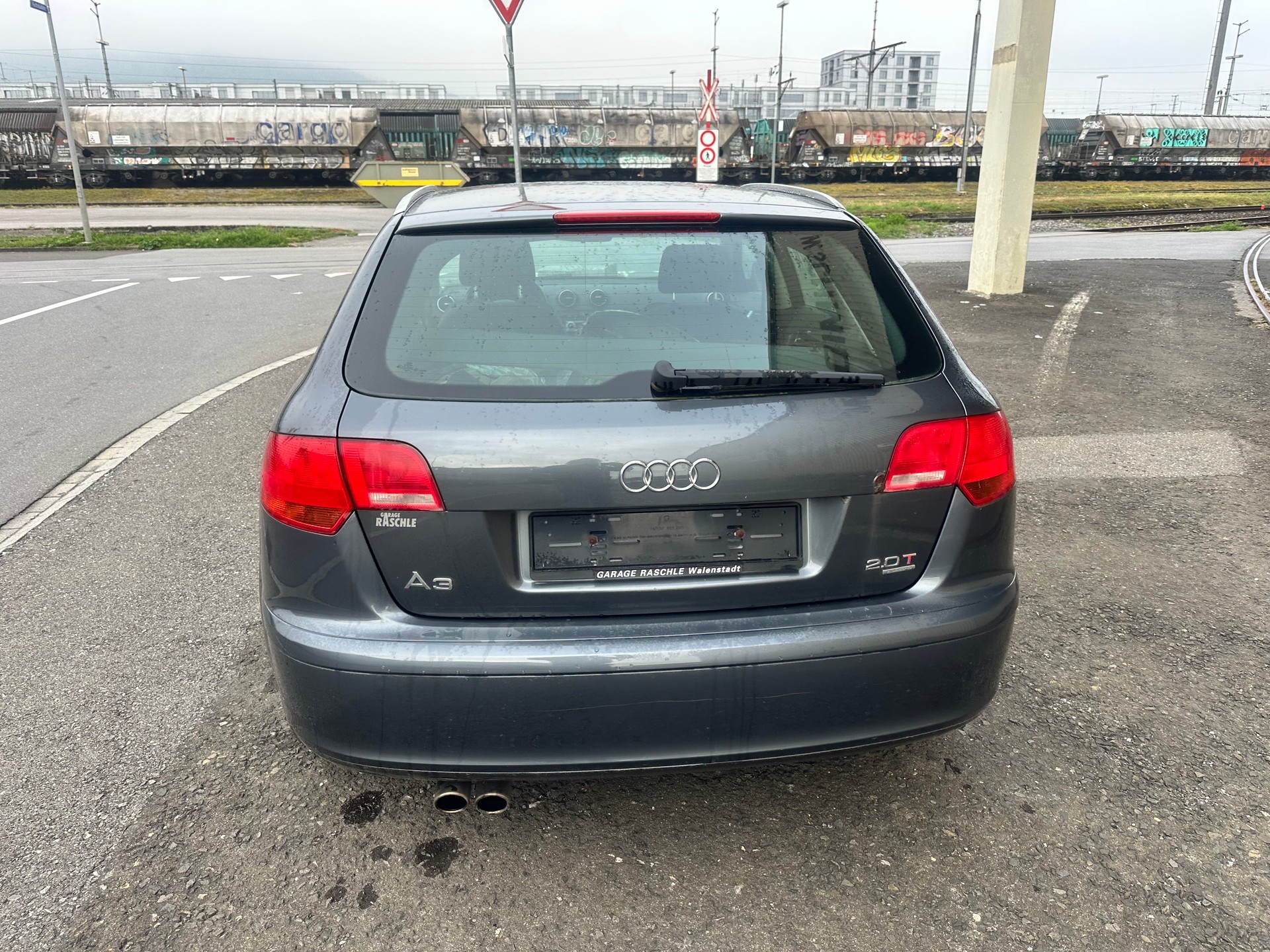 AUDI A3 Sportback 2.0 Turbo FSI Ambition quattro-image-5