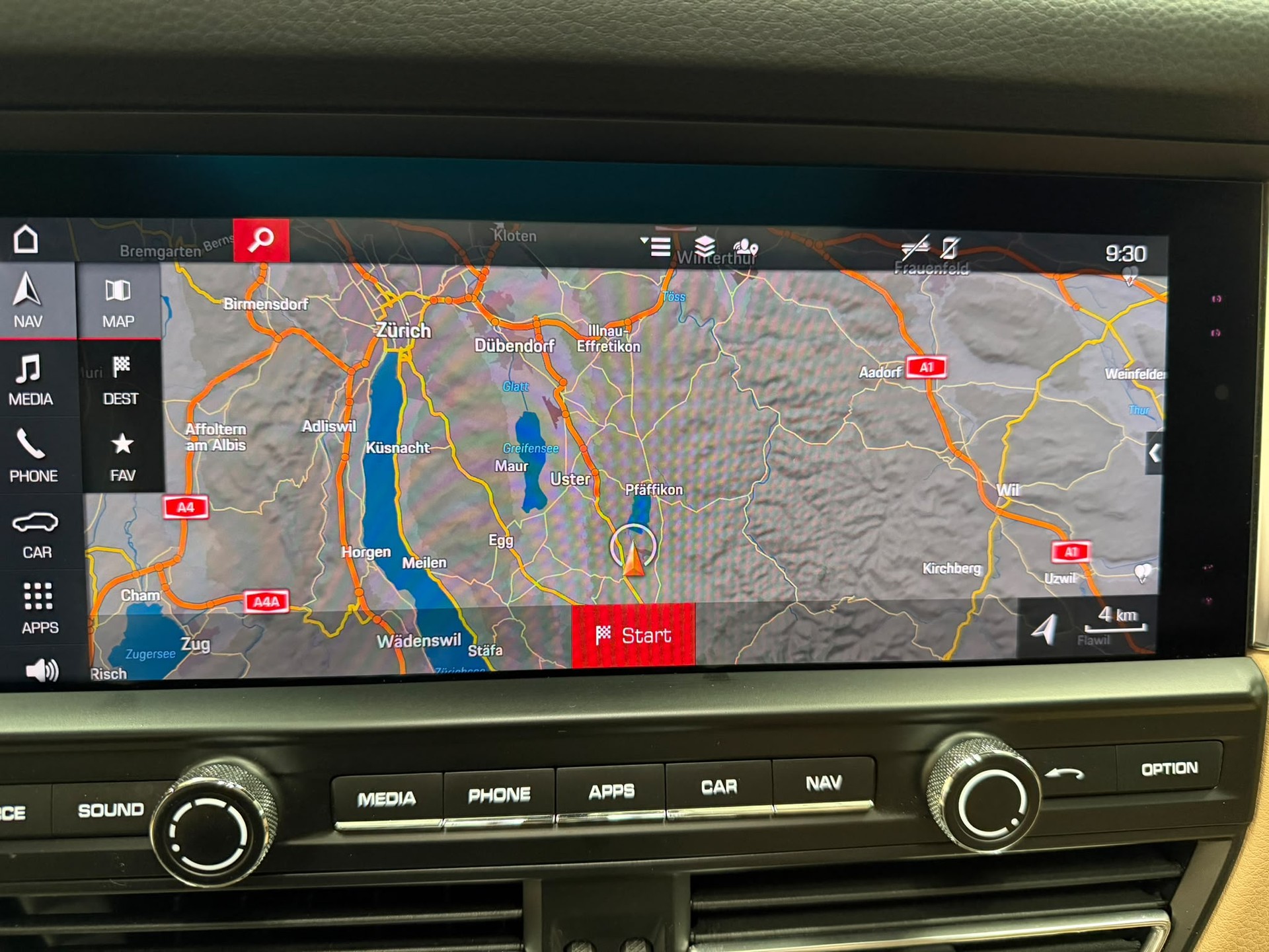 PORSCHE Macan PDK-image-11