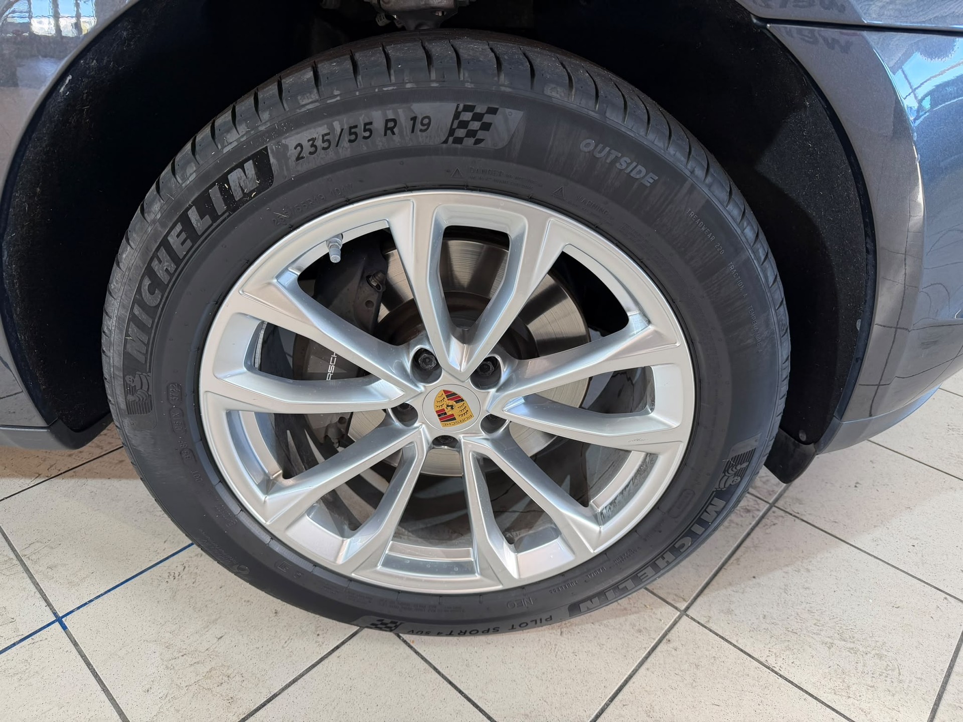 PORSCHE Macan PDK-image-4