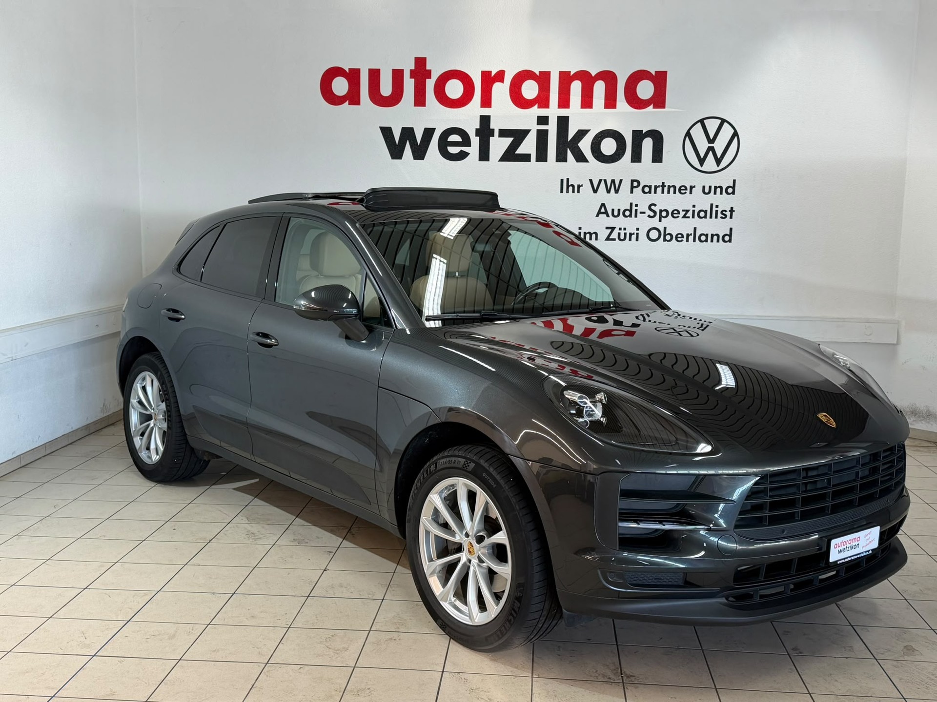 PORSCHE Macan PDK-image-0