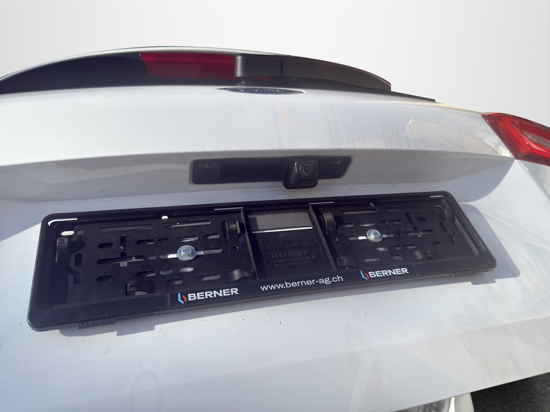 FORD Focus 1.0 SCTi Cool Connect Automatic-image-14