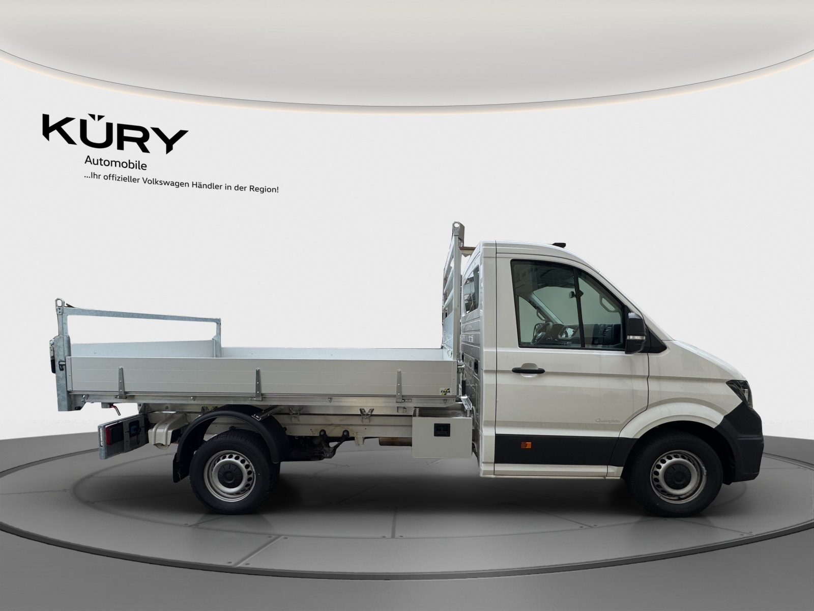 VW Crafter 35 2.0 TDI Champion HD L3 Kip./Prit./Koff.+Hebe. RWD-showroom-element-3