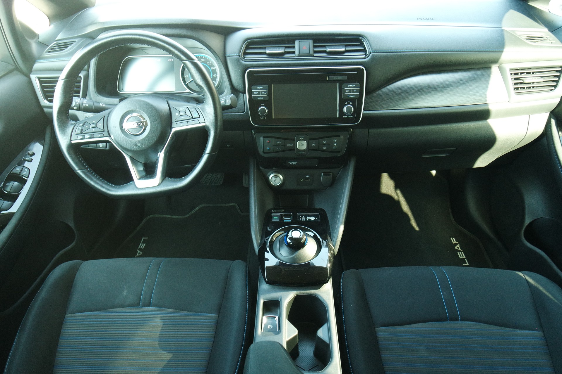 NISSAN Leaf N-Connecta (incl. battery)-image-9