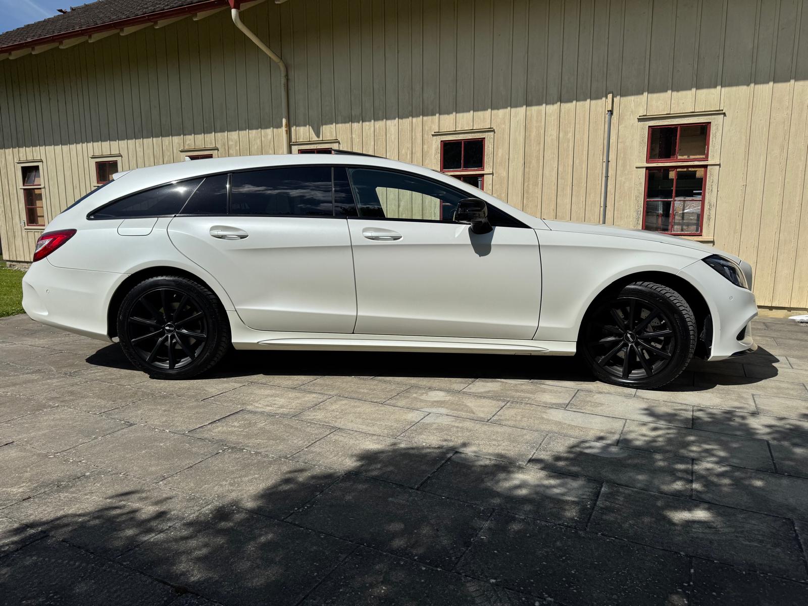 MERCEDES-BENZ CLS Shooting Brake 350 BlueTEC 4Matic 7G-Tronic-image-3