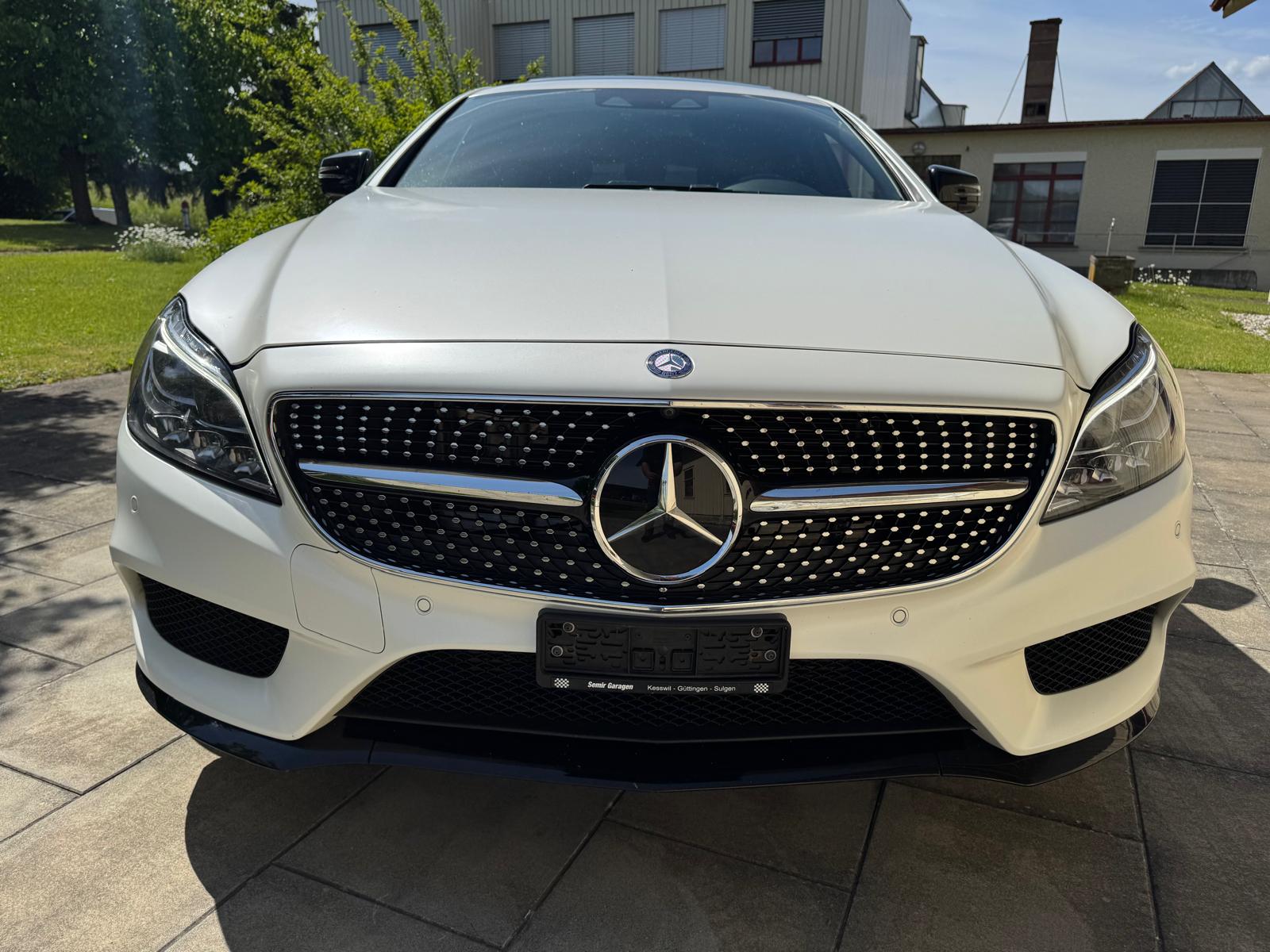 MERCEDES-BENZ CLS Shooting Brake 350 BlueTEC 4Matic 7G-Tronic-image-2