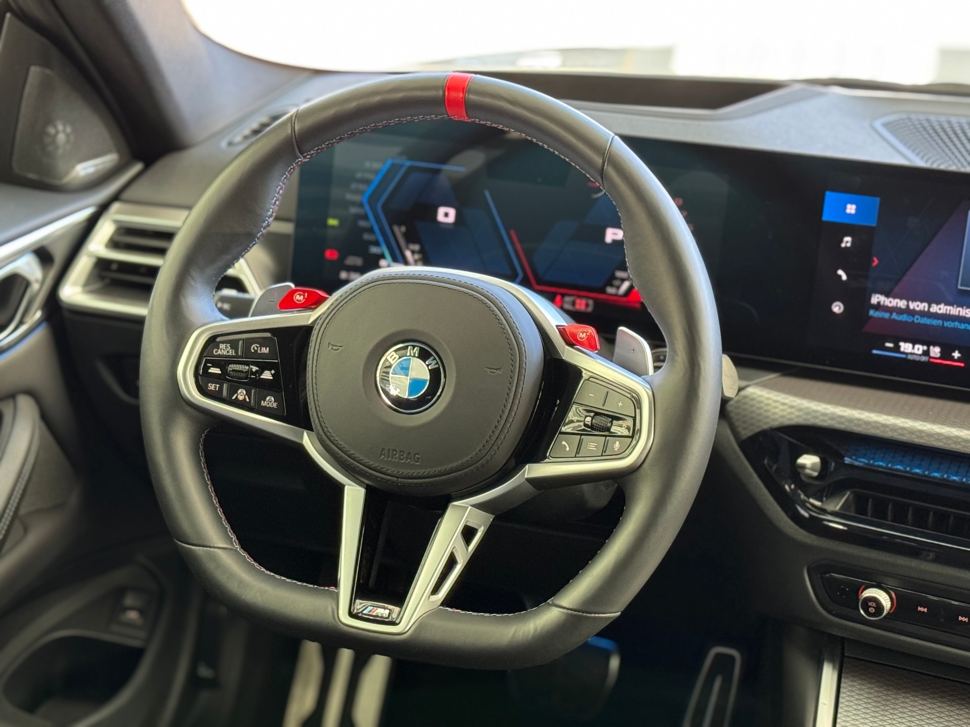 BMW M4 Coupé Competition LCI-image-15