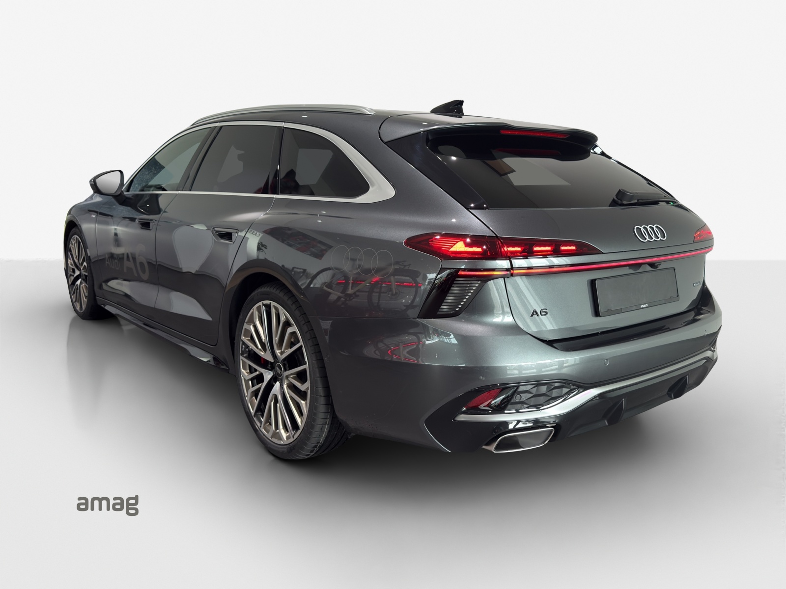 AUDI A6 Avant TFSI quattro 270 kW S tronic-image-2