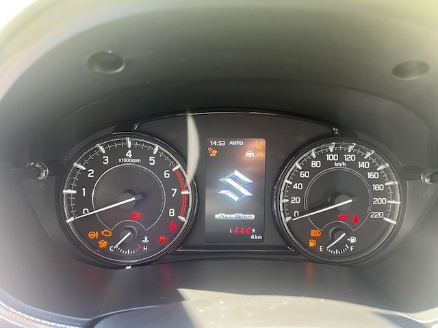 SUZUKI Vitara 1.4 Boosterjet Compact Top Hybrid 4WD-image-12
