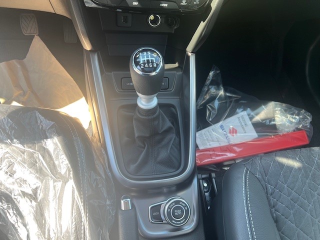 SUZUKI Vitara 1.4 Boosterjet Compact Top Hybrid 4WD-image-8